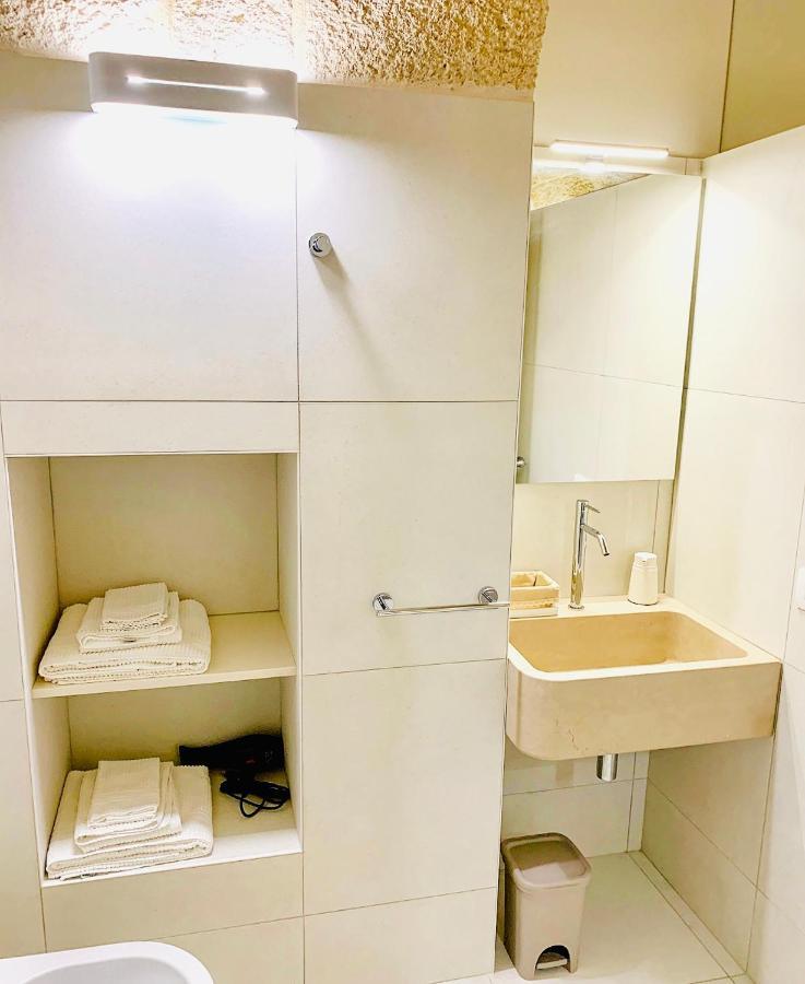 B&B Suite Amare Polignano 滨海波利尼亚诺 外观 照片